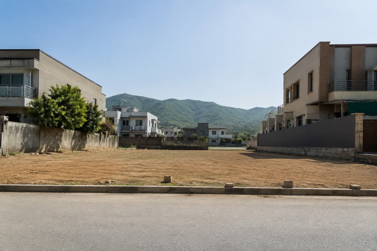1 Kanal residential plot, possession